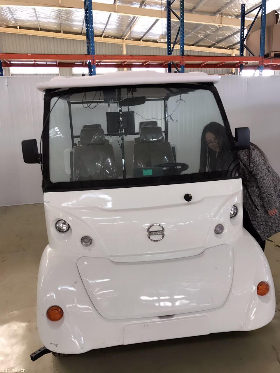 服装城8座电动观光车